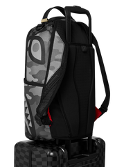 3AM RIPTIDE SHARKNAUTICS HARDSHELL CARRY-ON LUGGAGE